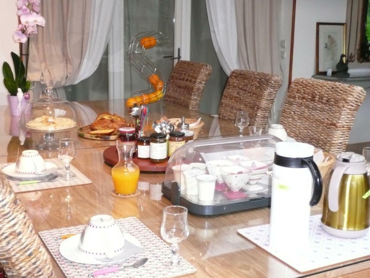 B&B Dinan La Priquetais Trévron Екстериор снимка